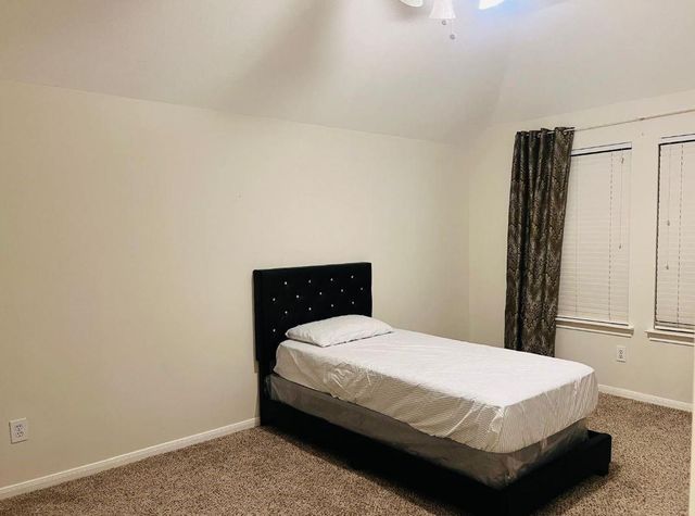 110 Chandler Court, Sugar Land, TX 77479