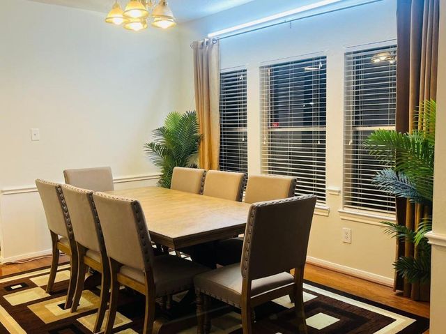 110 Chandler Court, Sugar Land, TX 77479