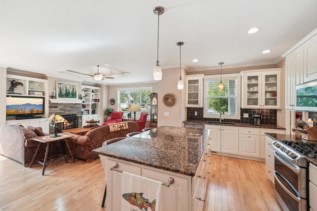 1031 Anthony Way, Victoria, MN 55386