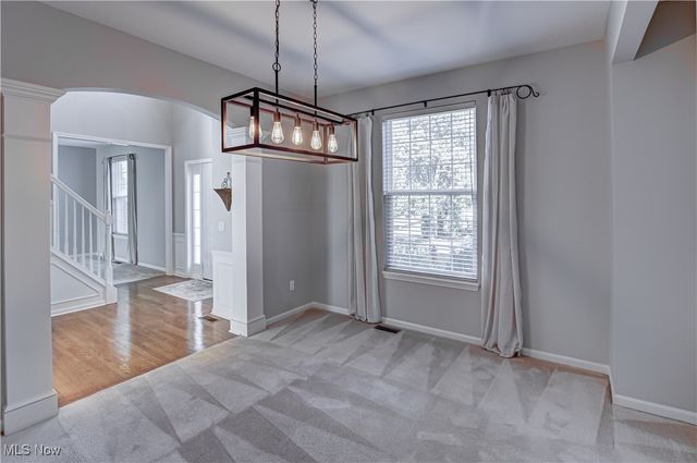 340 Pineo Court, Sagamore Hills, OH 44067