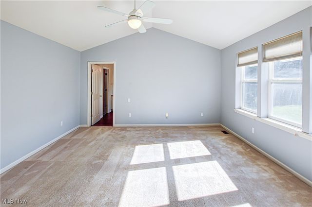 340 Pineo Court, Sagamore Hills, OH 44067