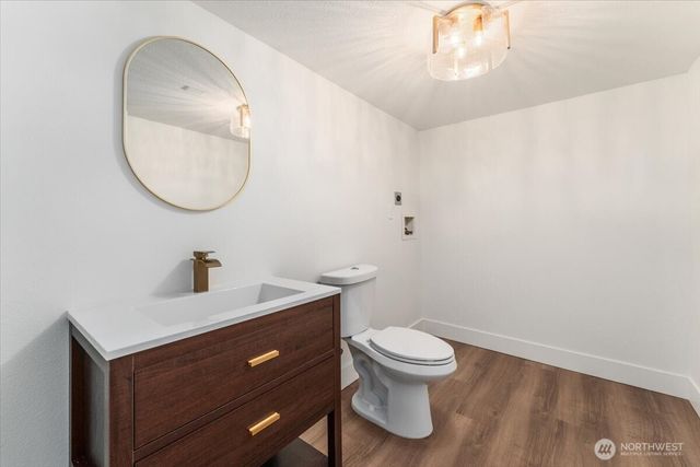 124 Boetzkes Avenue, Manson, WA 98831