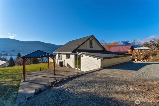 124 Boetzkes Avenue, Manson, WA 98831