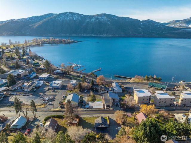 124 Boetzkes Avenue, Manson, WA 98831