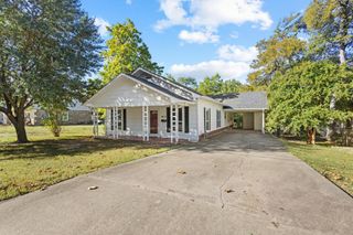 904 S Gribble Street, Sherman, TX 75090