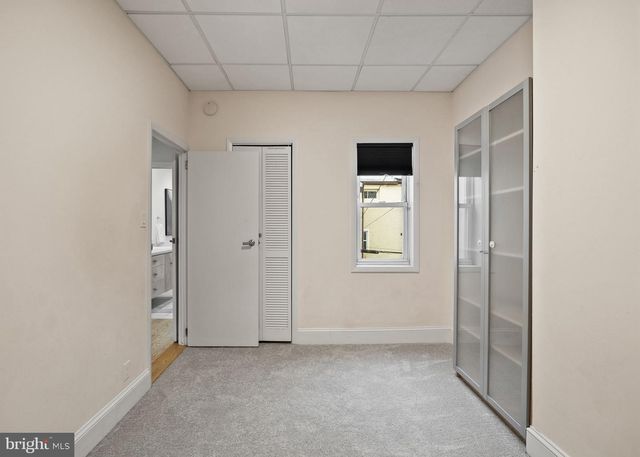 526 S LECOUNT ST, Philadelphia, PA 19146