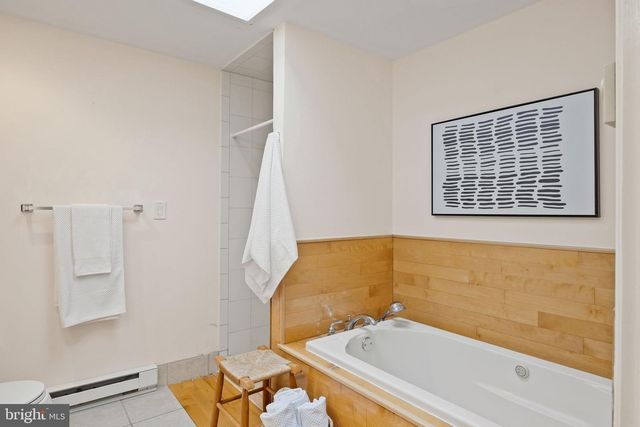 526 S LECOUNT ST, Philadelphia, PA 19146