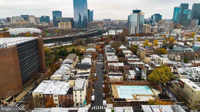 526 S LECOUNT ST, Philadelphia, PA 19146