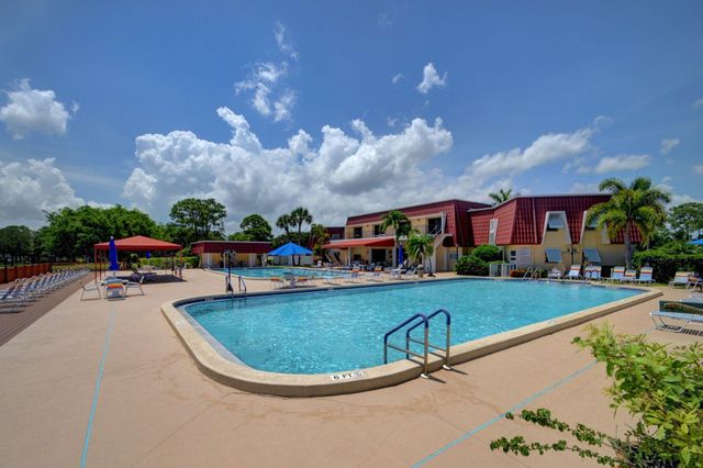 448 Franconia Circle B, Lake Worth, FL 33467