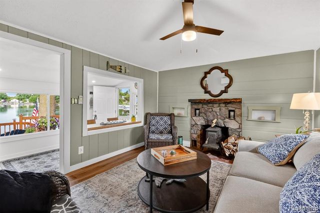 1717 Triangle Lake Road, Howell, MI 48843