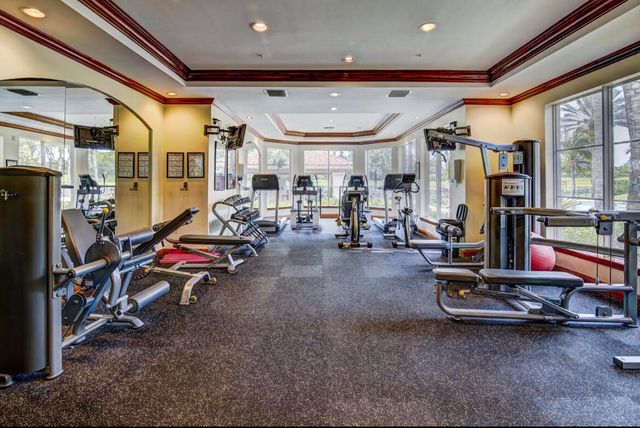11790 Saint Andrews Place 304, Wellington, FL 33414