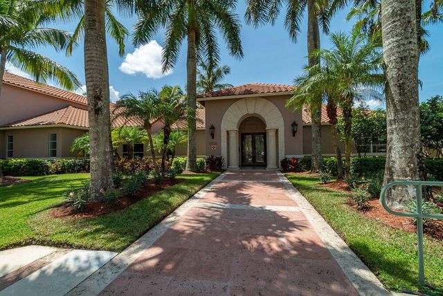 11790 Saint Andrews Place 304, Wellington, FL 33414