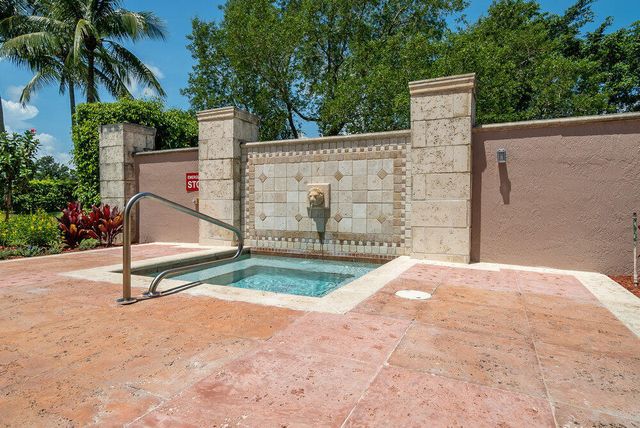 11790 Saint Andrews Place 304, Wellington, FL 33414