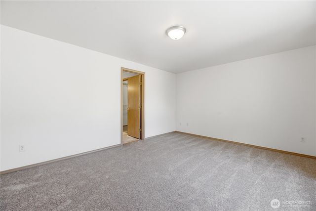 808 28th Avenue SE, Puyallup, WA 98374
