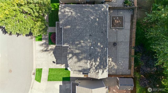 808 28th Avenue SE, Puyallup, WA 98374