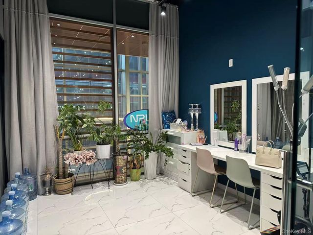 13633 37th Avenue 2A, Flushing, NY 11354