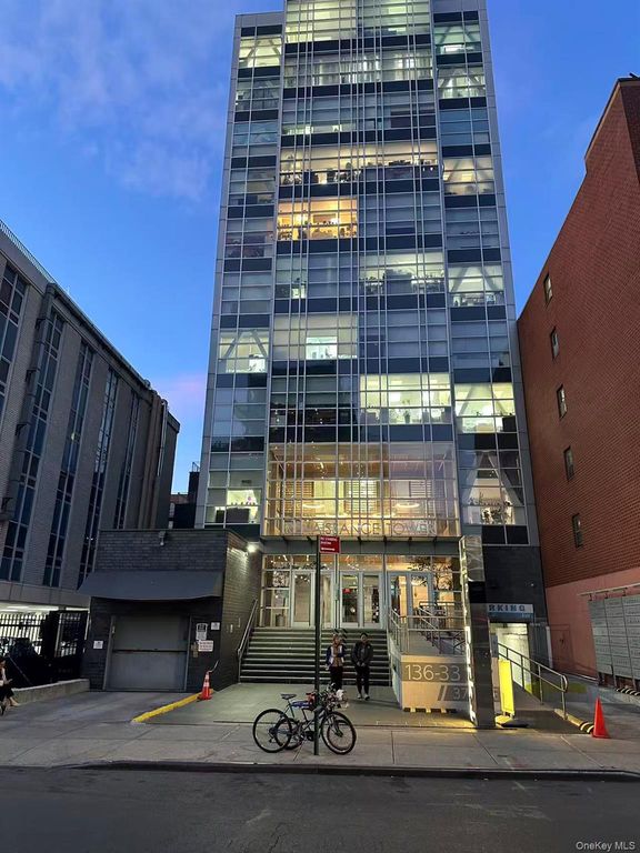 13633 37th Avenue 2A, Flushing, NY 11354