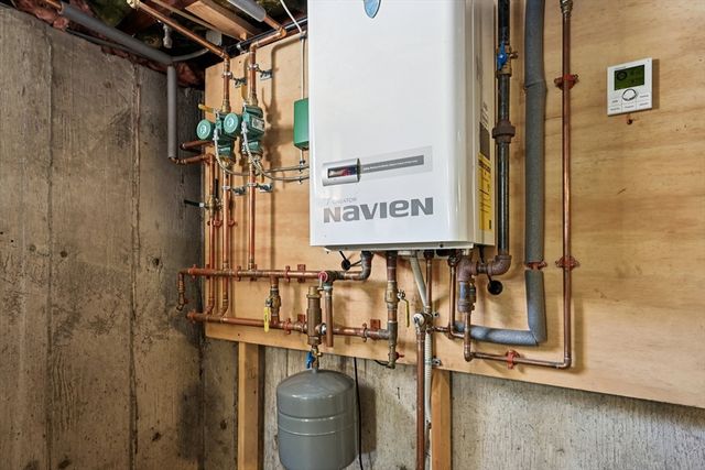 263 Mansfield Rd, North Attleboro, MA 02760