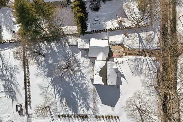 263 Mansfield Rd, North Attleboro, MA 02760