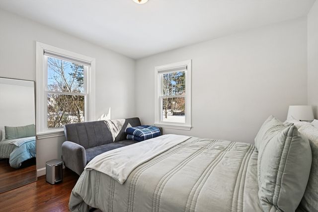 263 Mansfield Rd, North Attleboro, MA 02760