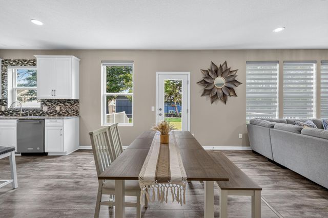 524 Aidan Cove, Eagan, MN 55123