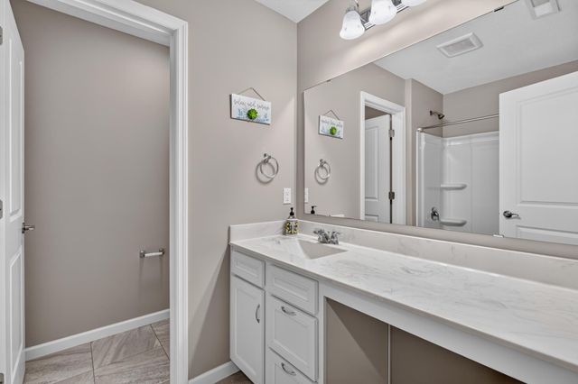 524 Aidan Cove, Eagan, MN 55123