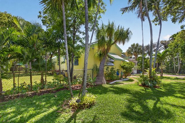 502 49th Street, West Palm Beach, FL 33407