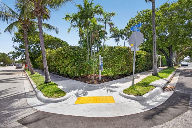 502 49th Street, West Palm Beach, FL 33407