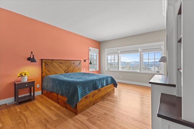 1016 Kew Vasseur Road, Fayston, VT 05660