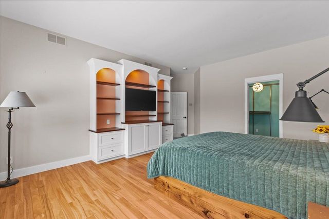 1016 Kew Vasseur Road, Fayston, VT 05660