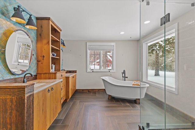 1016 Kew Vasseur Road, Fayston, VT 05660