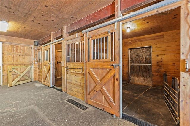 1016 Kew Vasseur Road, Fayston, VT 05660