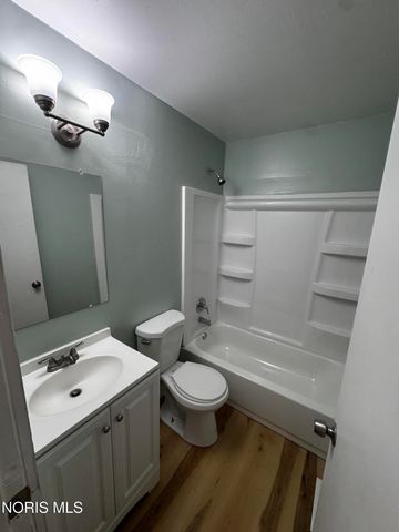 3527 N Erie Street, Toledo, OH 43611