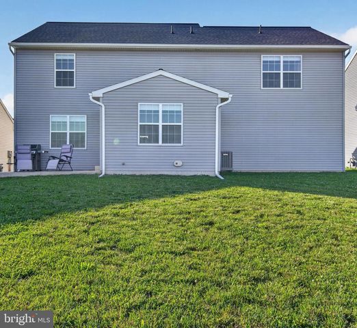 218 WRIGHT DR, Mechanicsburg, PA 17055