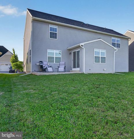218 WRIGHT DR, Mechanicsburg, PA 17055
