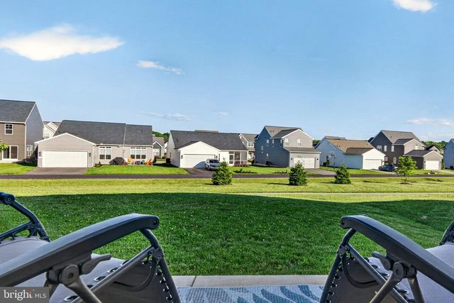 218 WRIGHT DR, Mechanicsburg, PA 17055