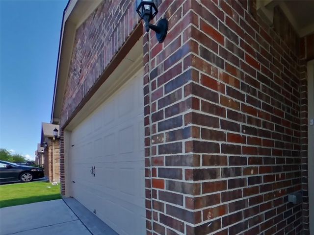 332 Summer Horse Drive, La Marque, TX 77568