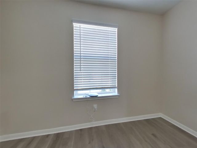 332 Summer Horse Drive, La Marque, TX 77568