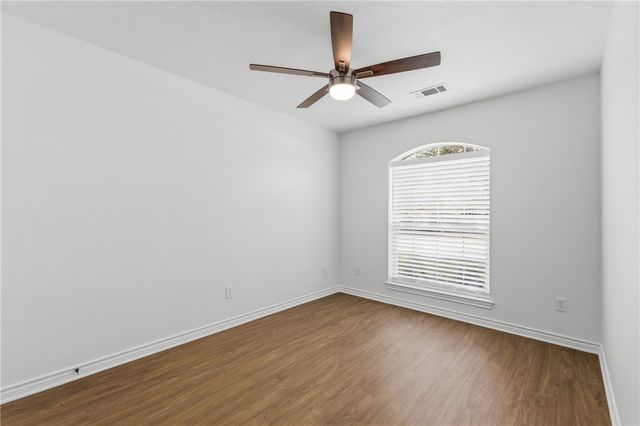 341 Robelmont Drive, College Station, TX 77845