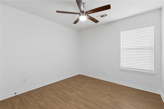 341 Robelmont Drive, College Station, TX 77845