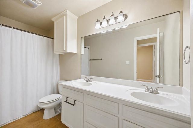341 Robelmont Drive, College Station, TX 77845