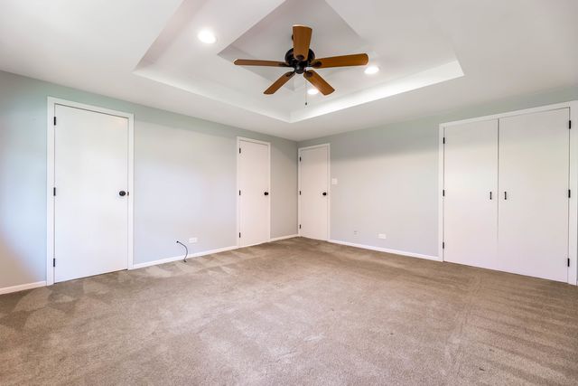 11712 S Glen Road, Palos Park, IL 60464