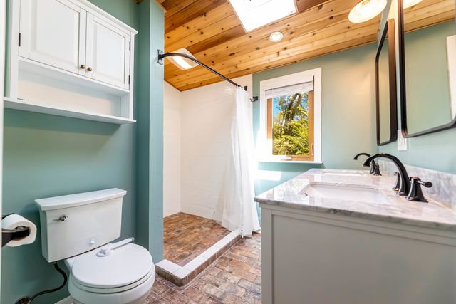11712 S Glen Road, Palos Park, IL 60464