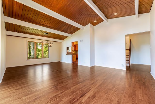 11712 S Glen Road, Palos Park, IL 60464