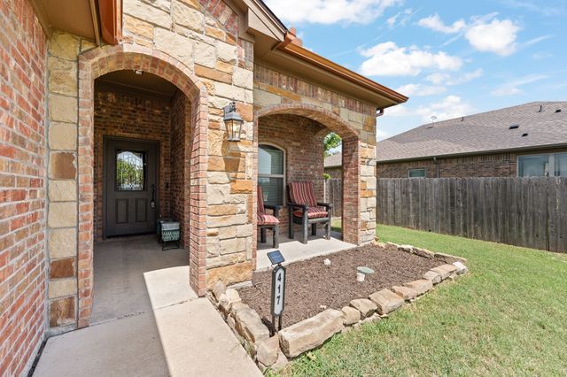 417 Nelson Street, Godley, TX 76044