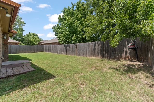 417 Nelson Street, Godley, TX 76044