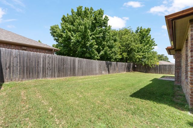 417 Nelson Street, Godley, TX 76044