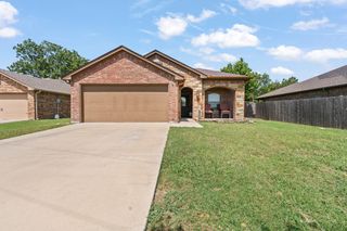 417 Nelson Street, Godley, TX 76044