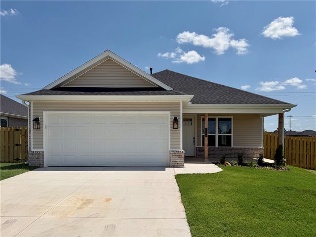 1706 Hagerty Street, Pea Ridge, AR 72751
