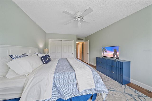 100 SANDS POINT ROAD 303, Longboat Key, FL 34228